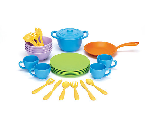 Green Toys Cookware & Dining Set